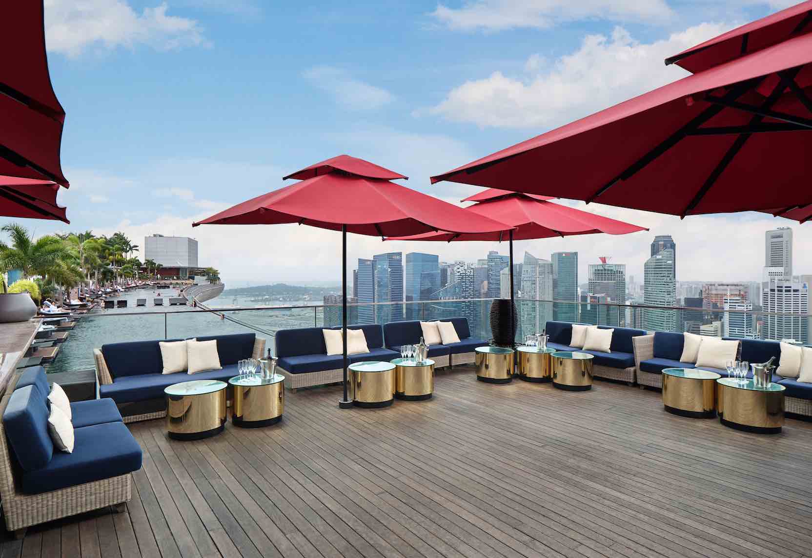 CÉ LA VI Singapore New Sky Lounge Adds To Iconic Lifestyle Destination